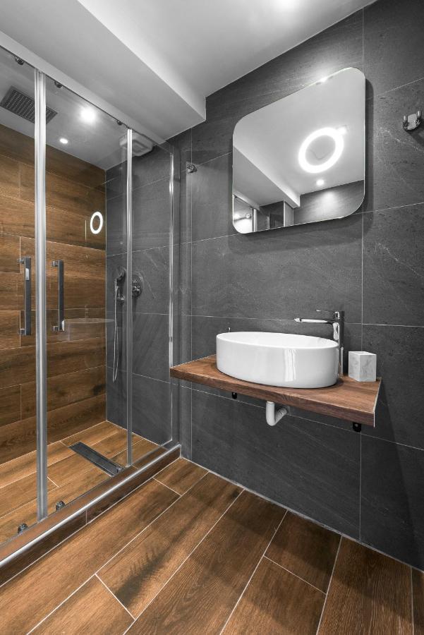 Ultima Suites, Nilie Hospitality Mgmt Salonicco Esterno foto
